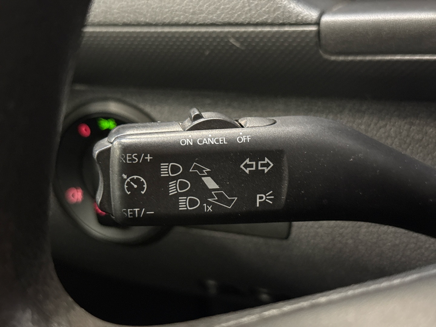 VOLKSWAGEN Caddy 2015