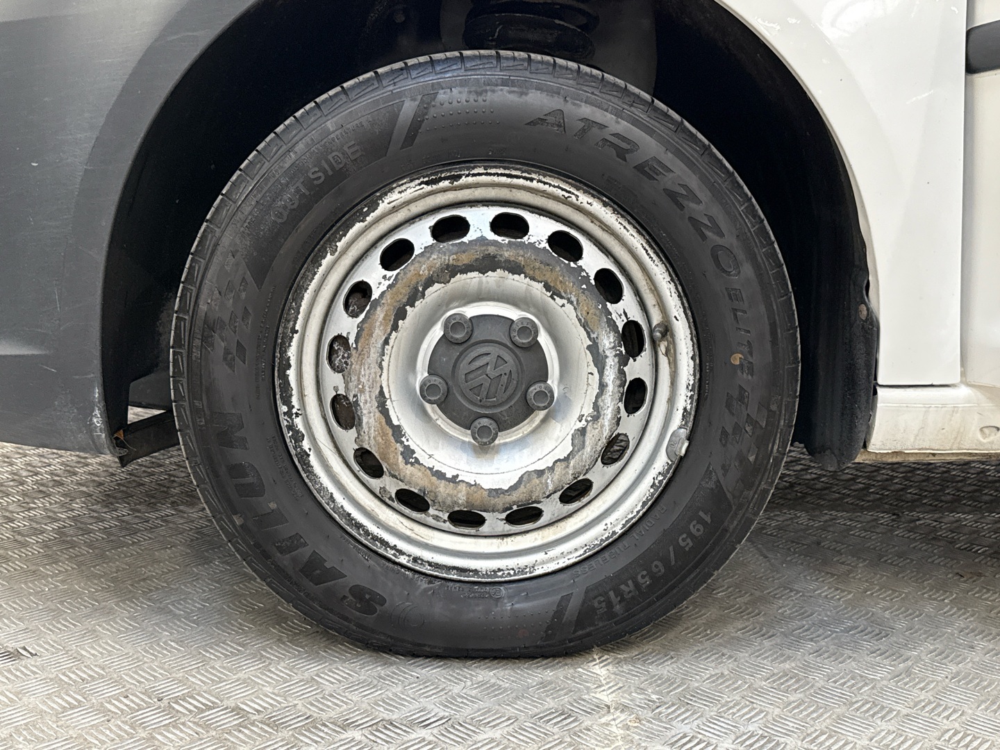 VOLKSWAGEN Caddy 2015