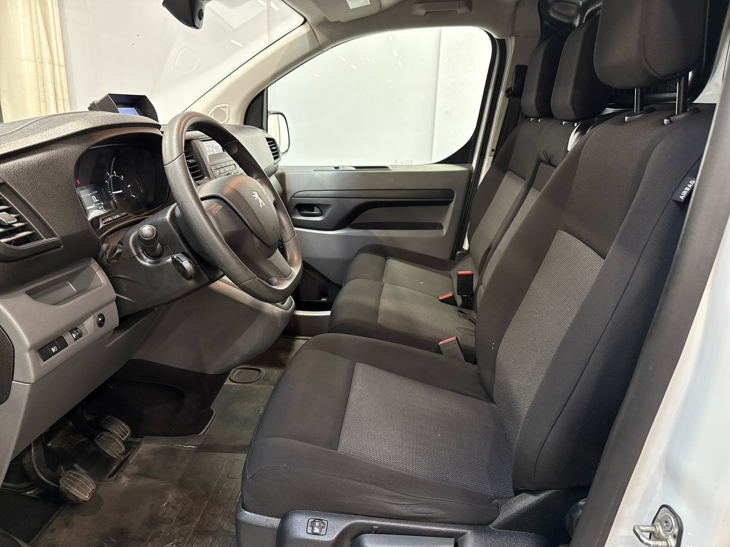 PEUGEOT Expert 2022