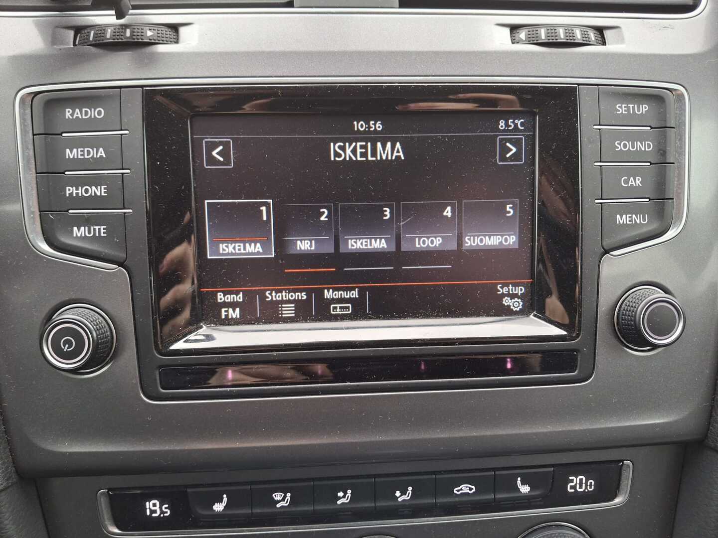 VOLKSWAGEN Golf 2013