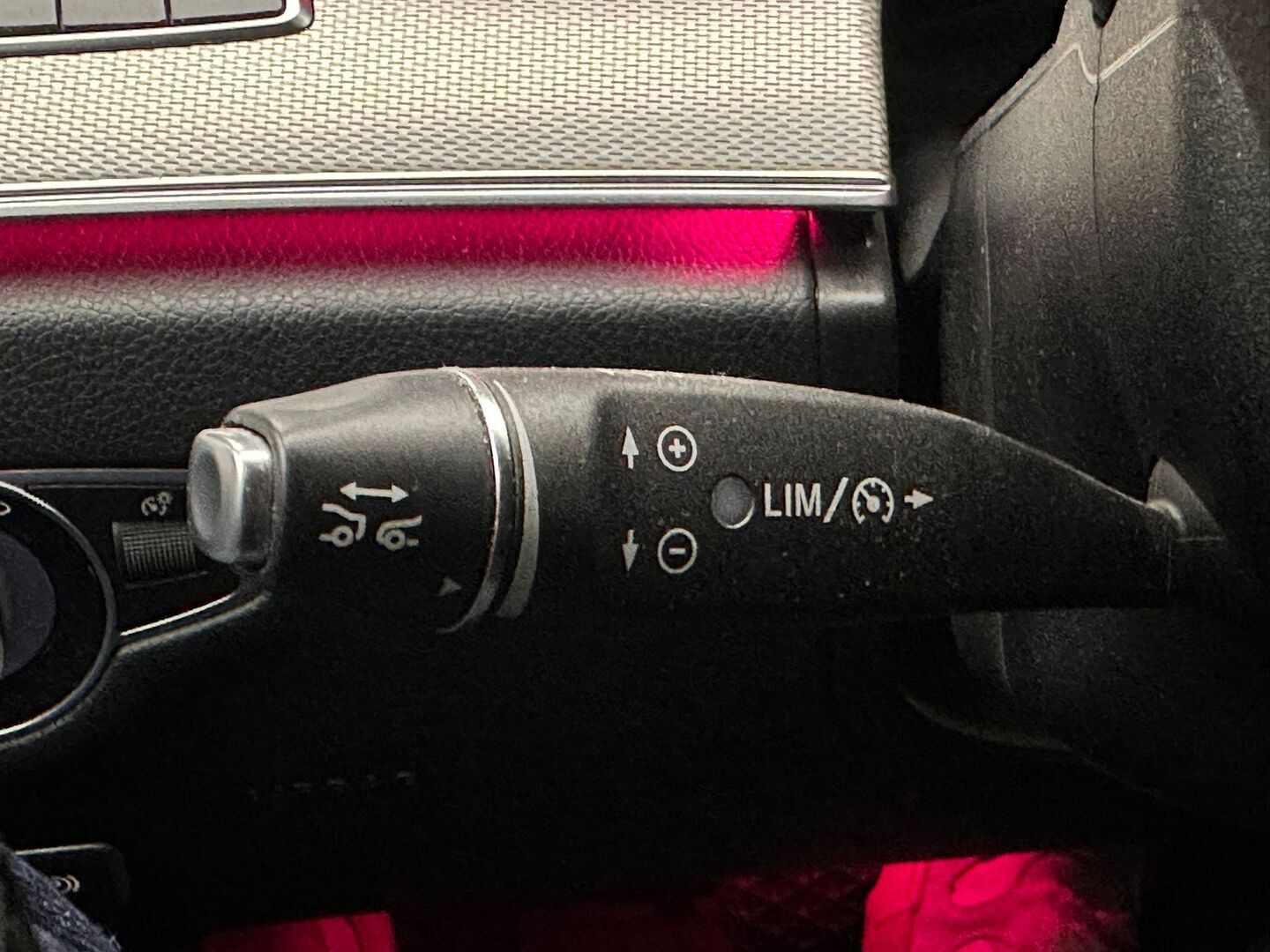 MERCEDES-BENZ E 2017