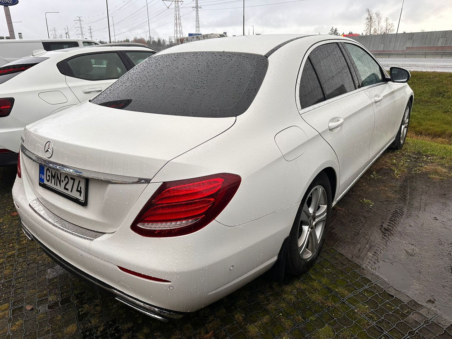 MERCEDES-BENZ E 2017