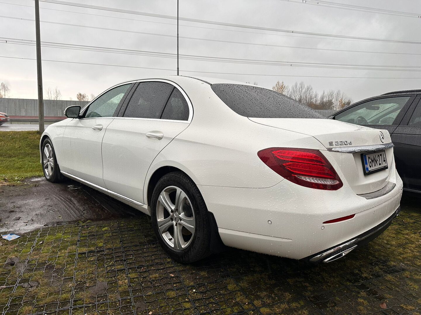 MERCEDES-BENZ E 2017