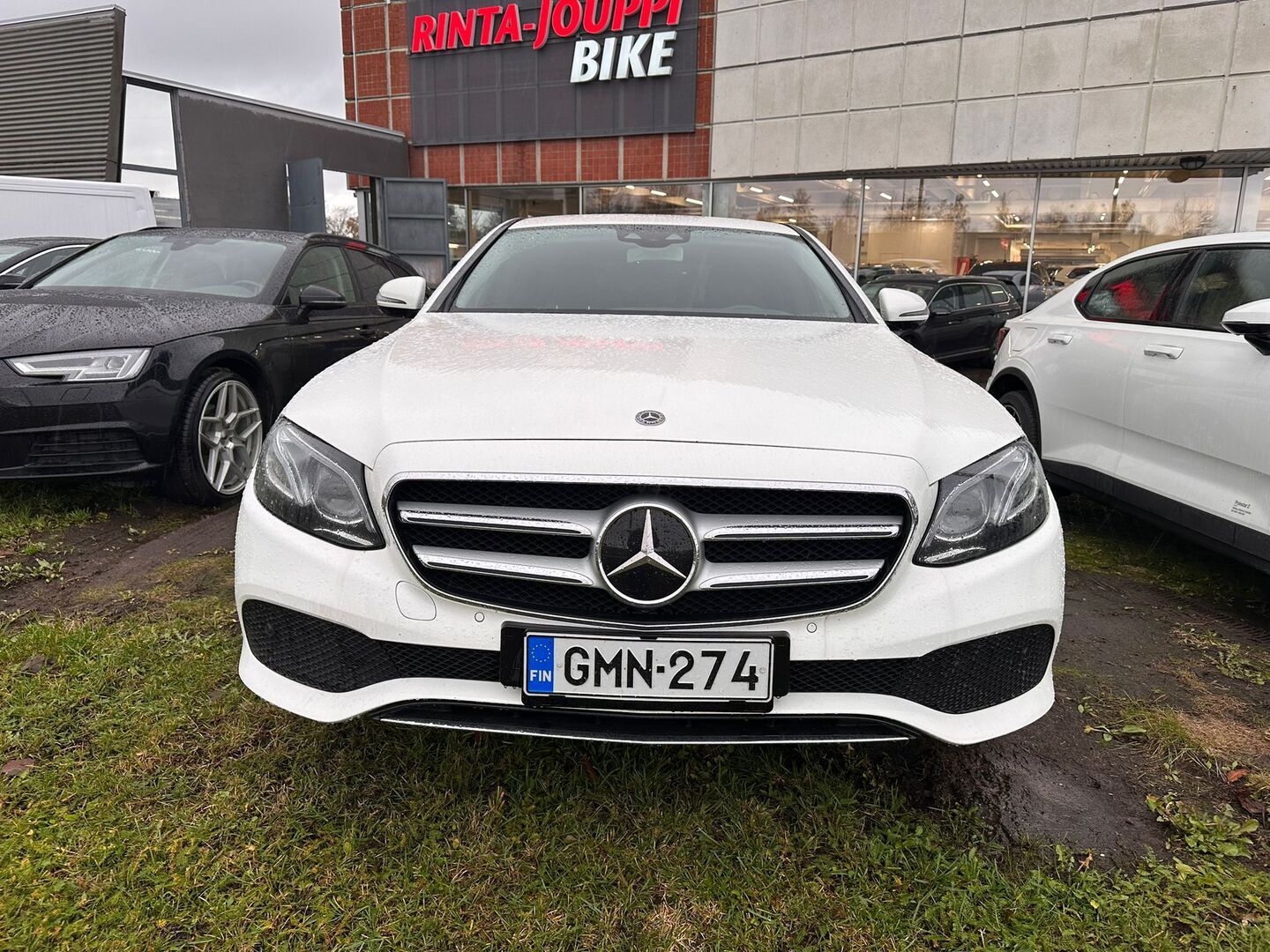 MERCEDES-BENZ E 2017