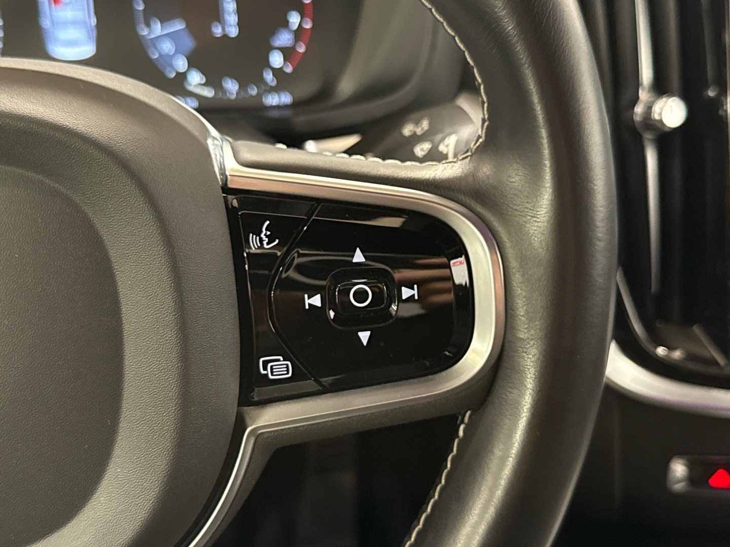 VOLVO S60 2019