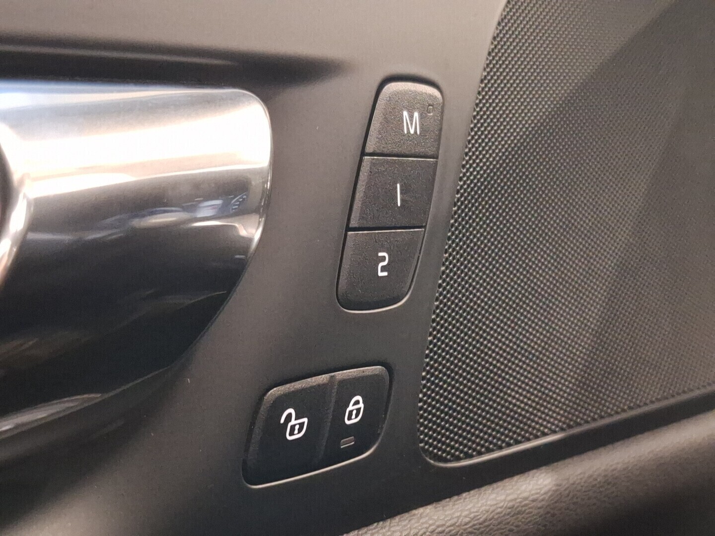 VOLVO S60 2019