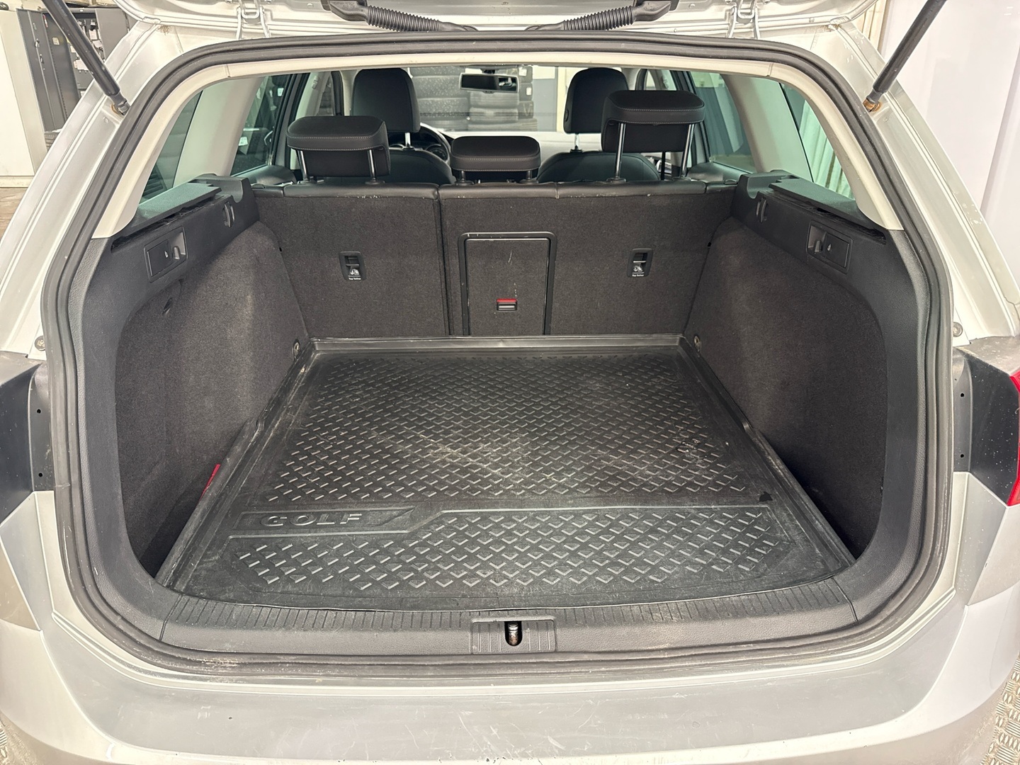 VOLKSWAGEN Golf 2014