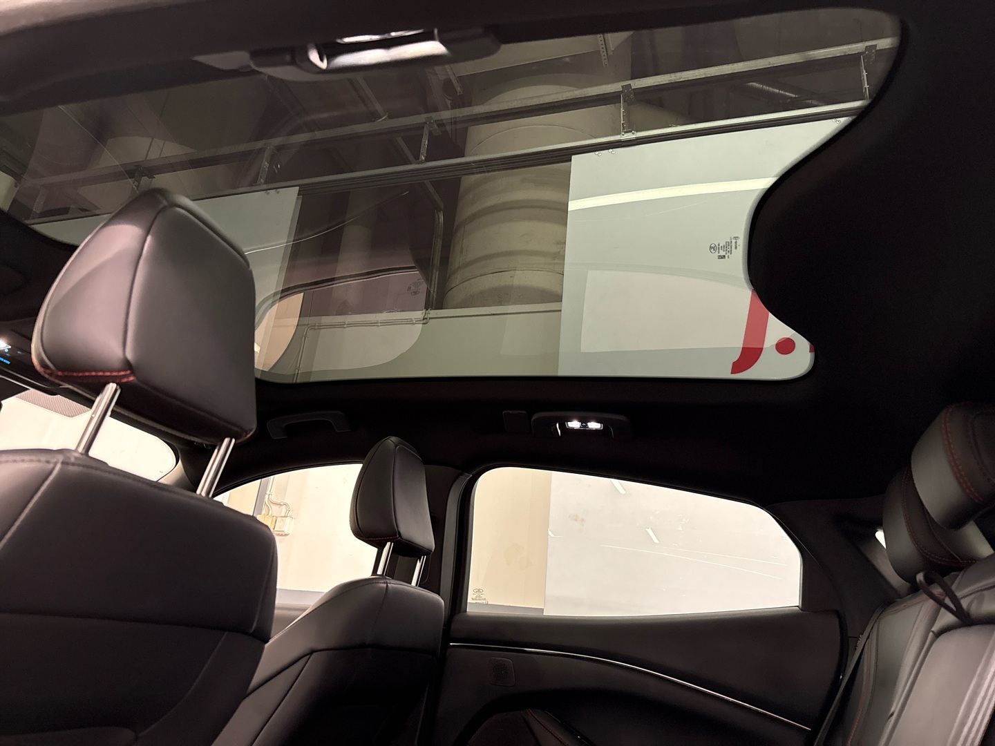 FORD Mustang Mach-E 2022