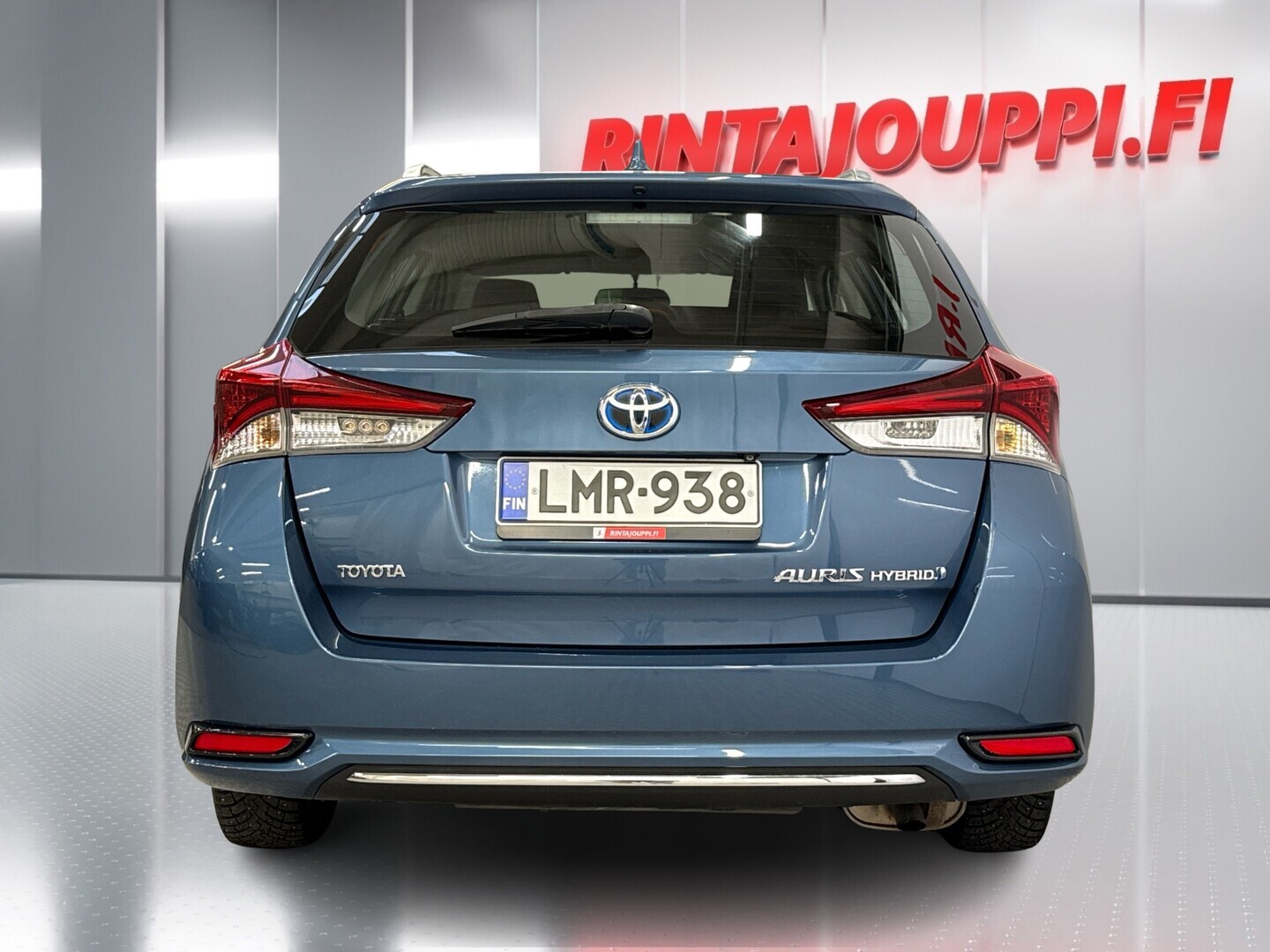 TOYOTA Auris 2015