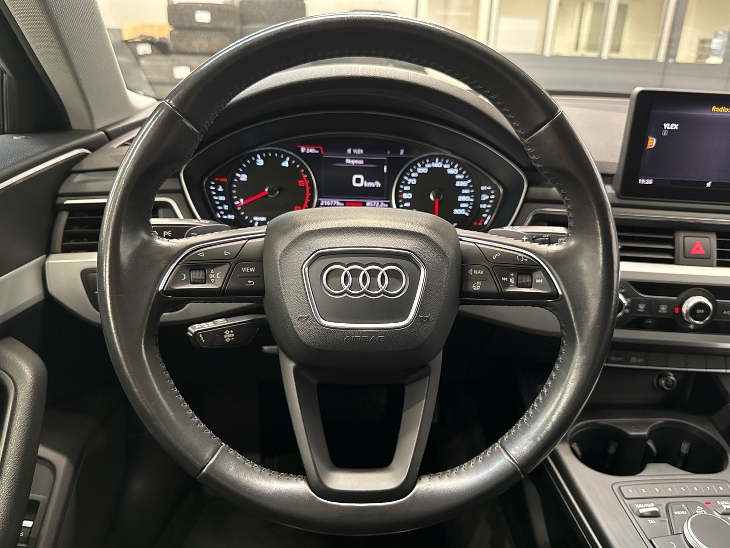 AUDI A4 2018