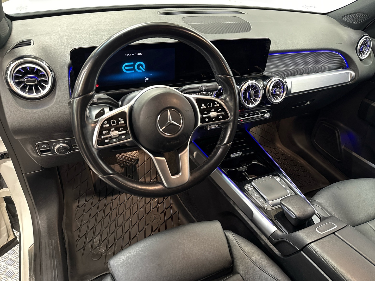 MERCEDES-BENZ EQB 2023