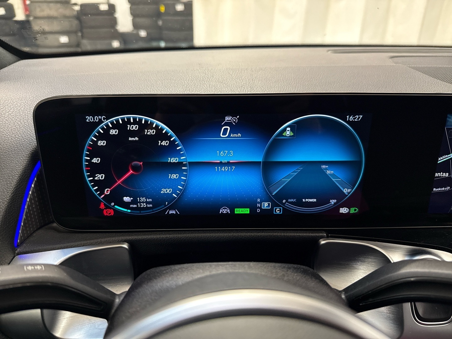 MERCEDES-BENZ EQB 2023