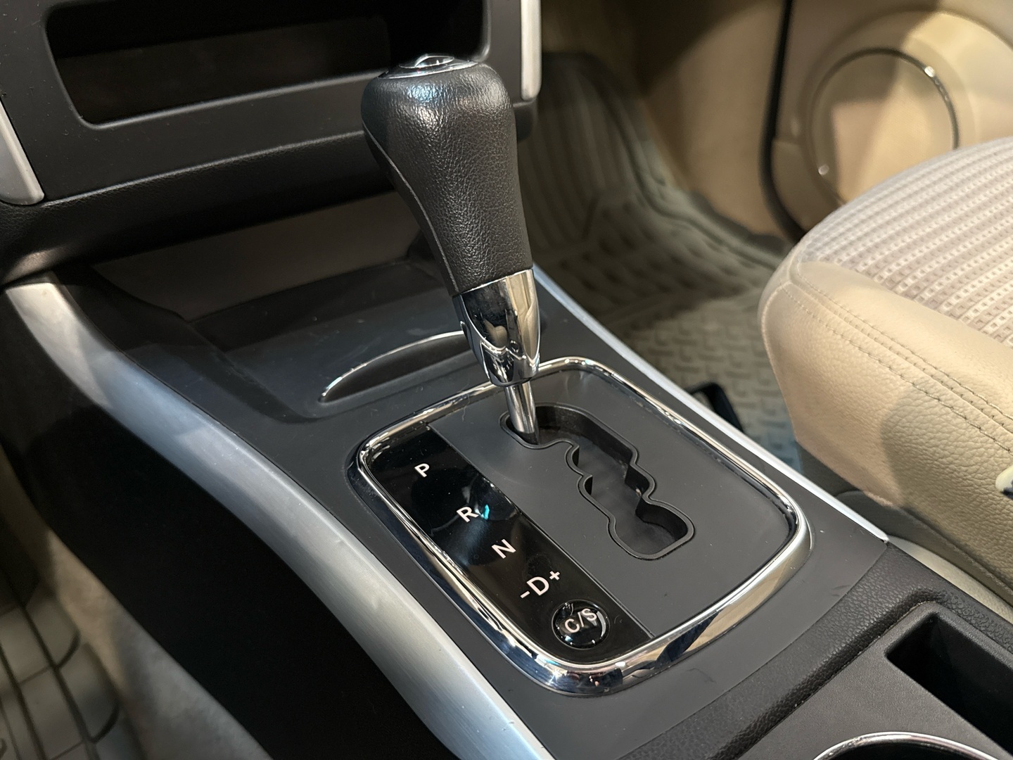 MERCEDES-BENZ B 2005