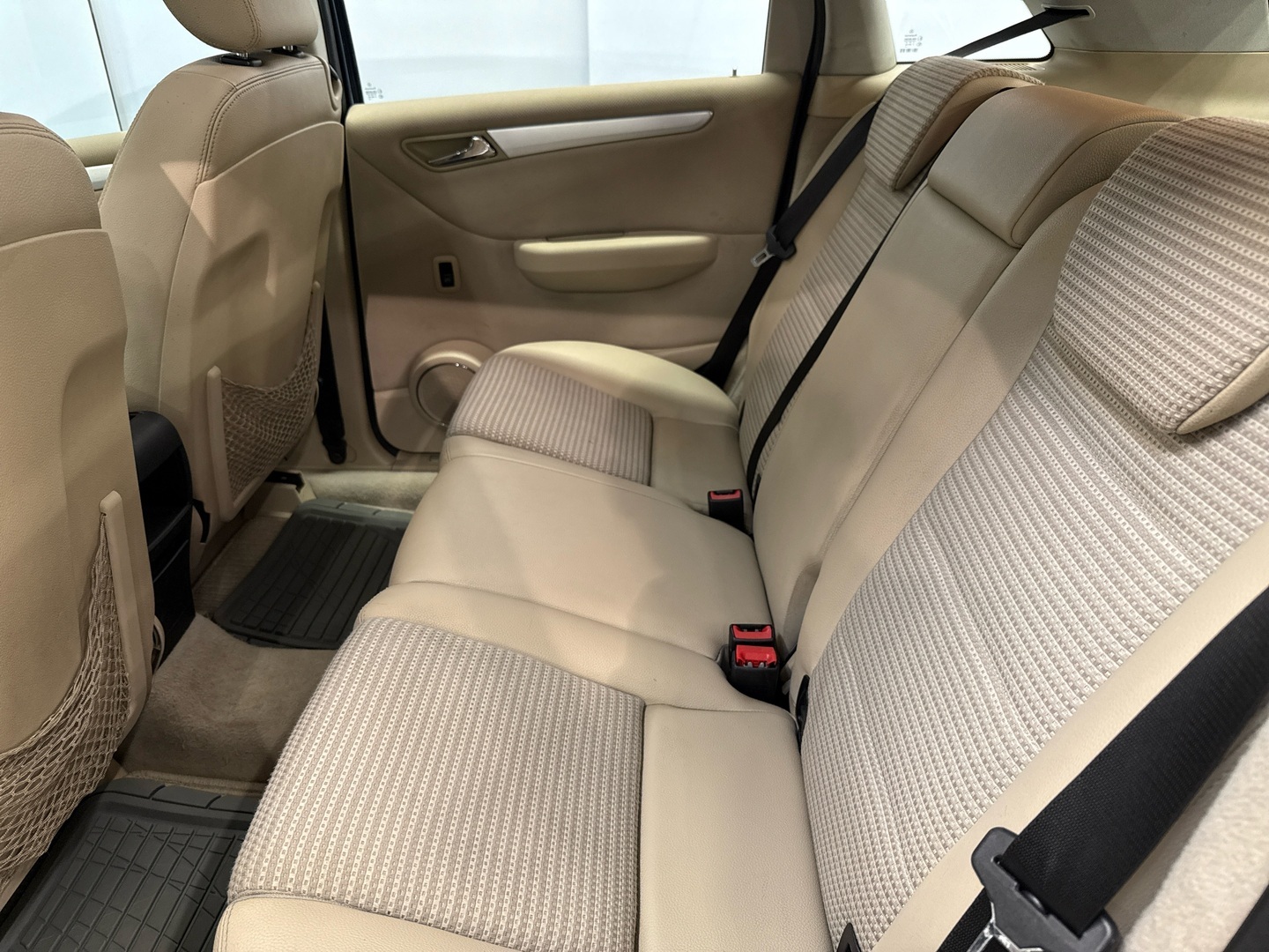 MERCEDES-BENZ B 2005