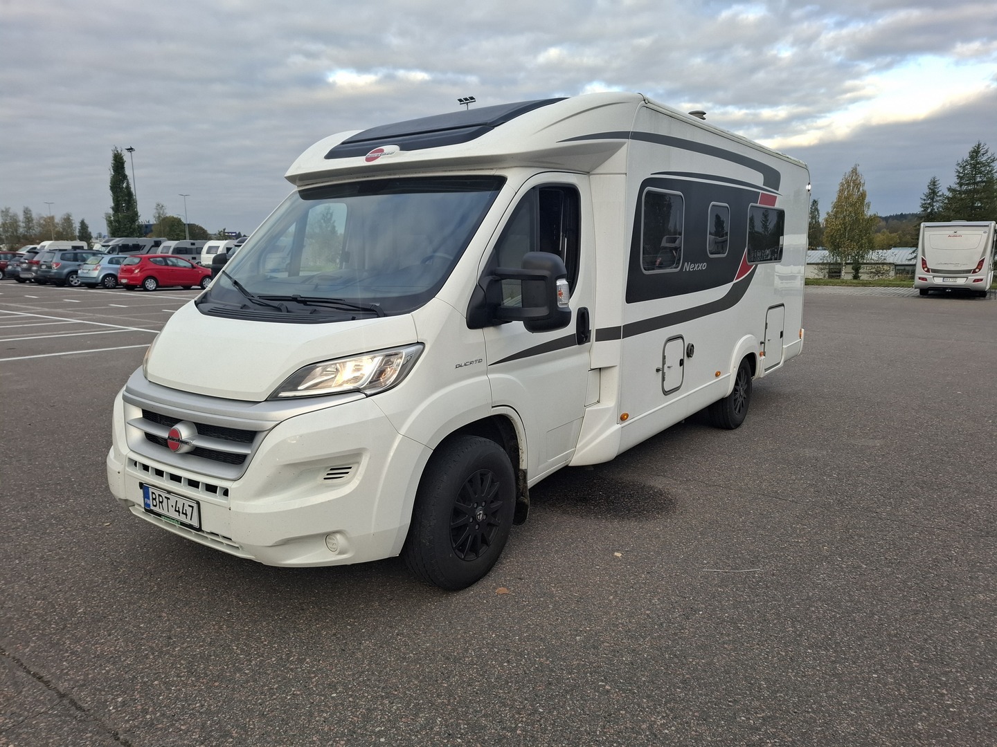 BÜRSTNER Nexxo T720 2015