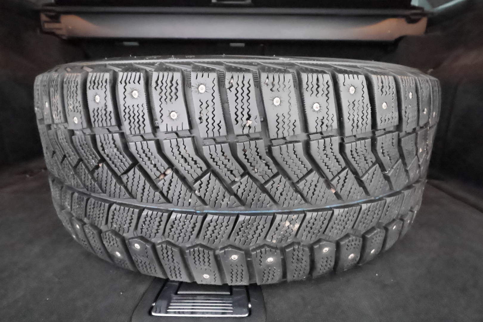 MERCEDES-BENZ E 2013