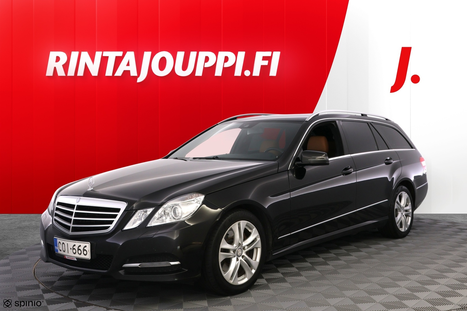 MERCEDES-BENZ E 2013