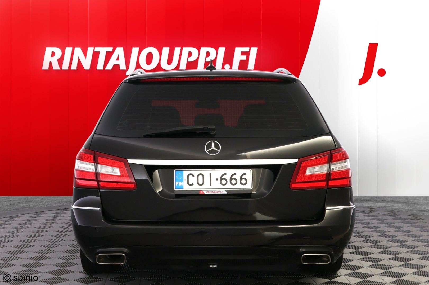 MERCEDES-BENZ E 2013