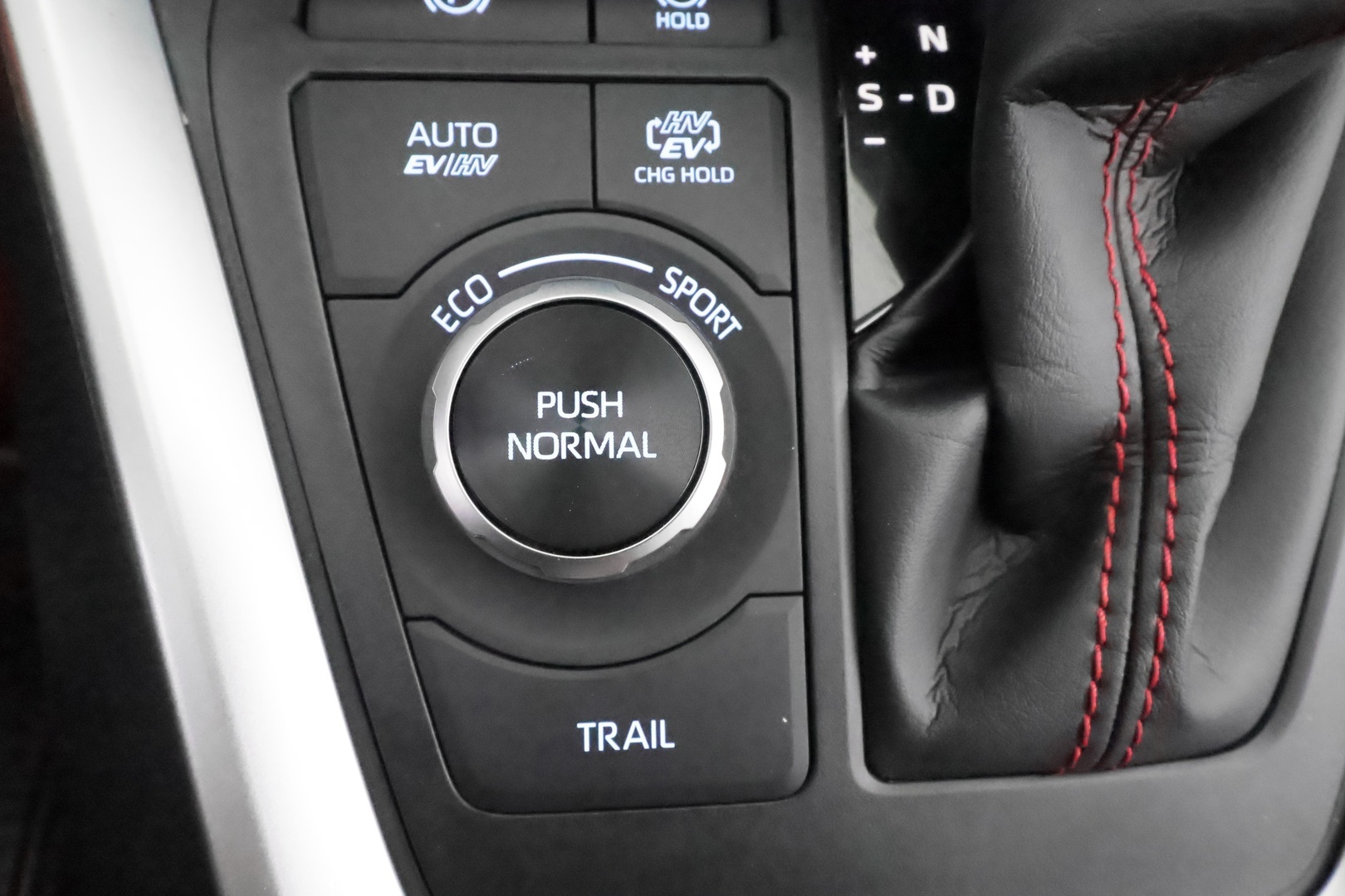 TOYOTA RAV4 Plug-in 2021