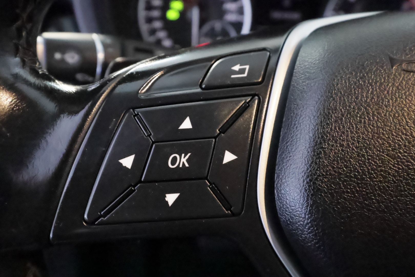 MERCEDES-BENZ B 2013