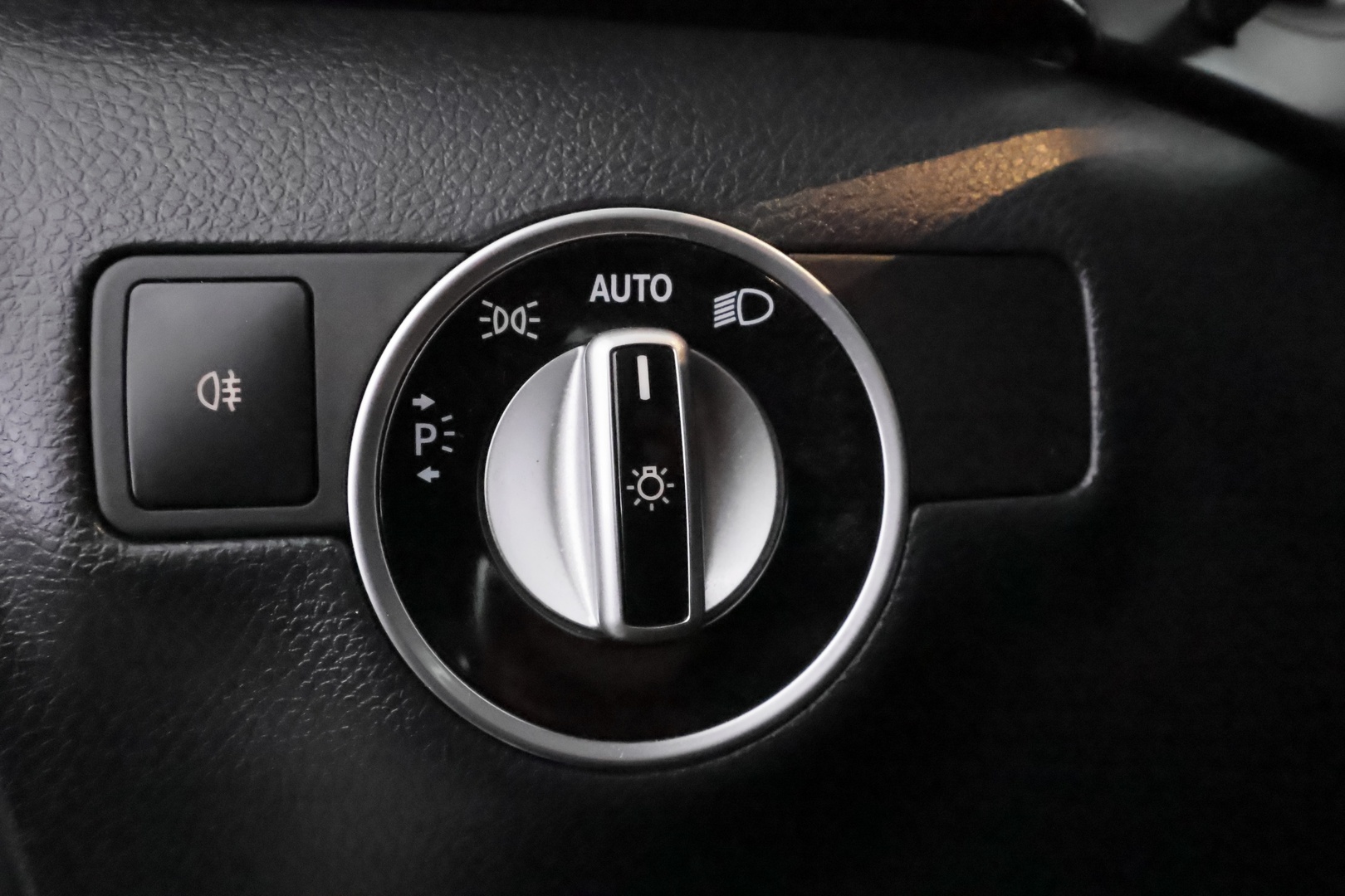 MERCEDES-BENZ B 2013