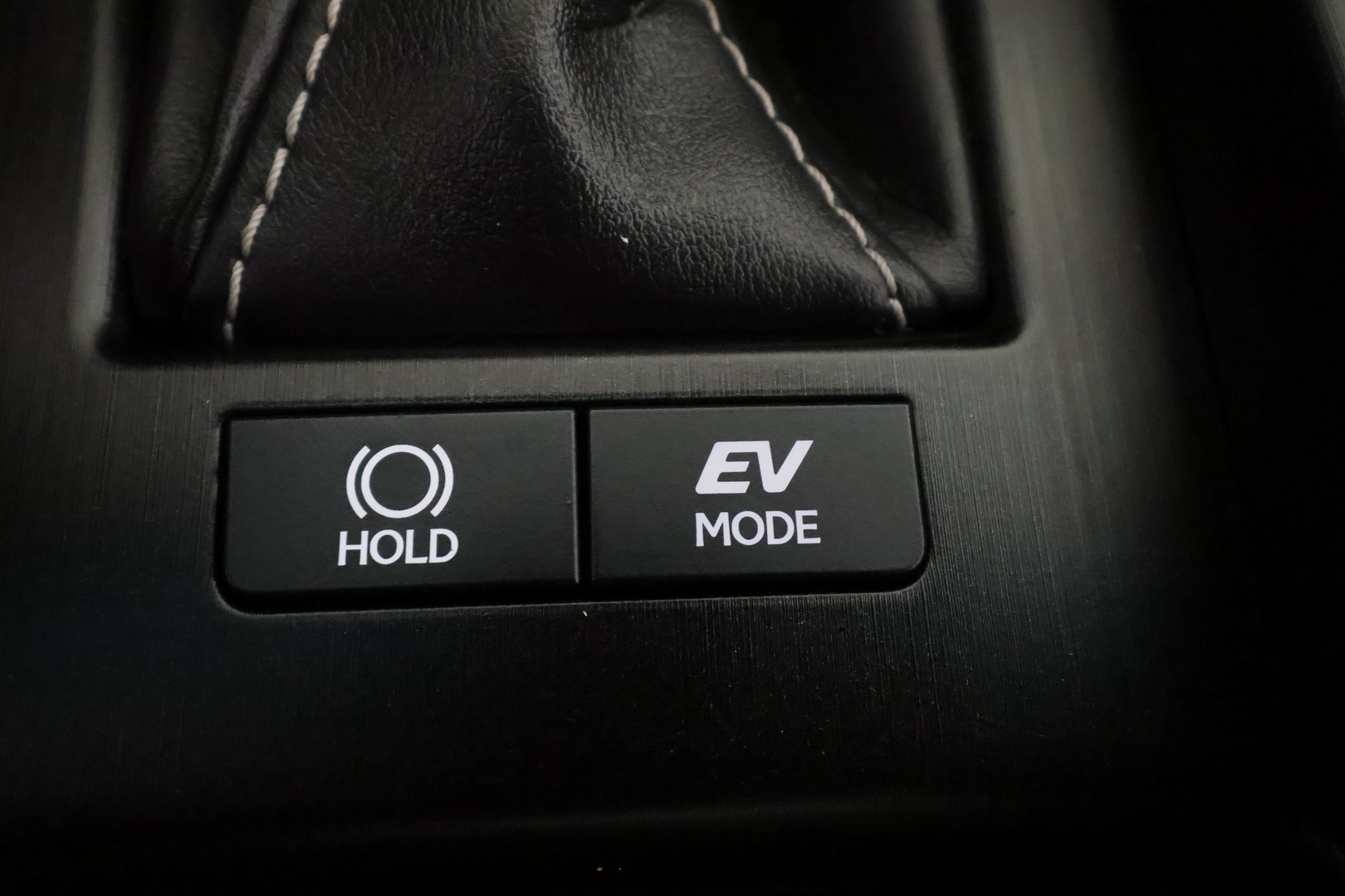 LEXUS ES 2019
