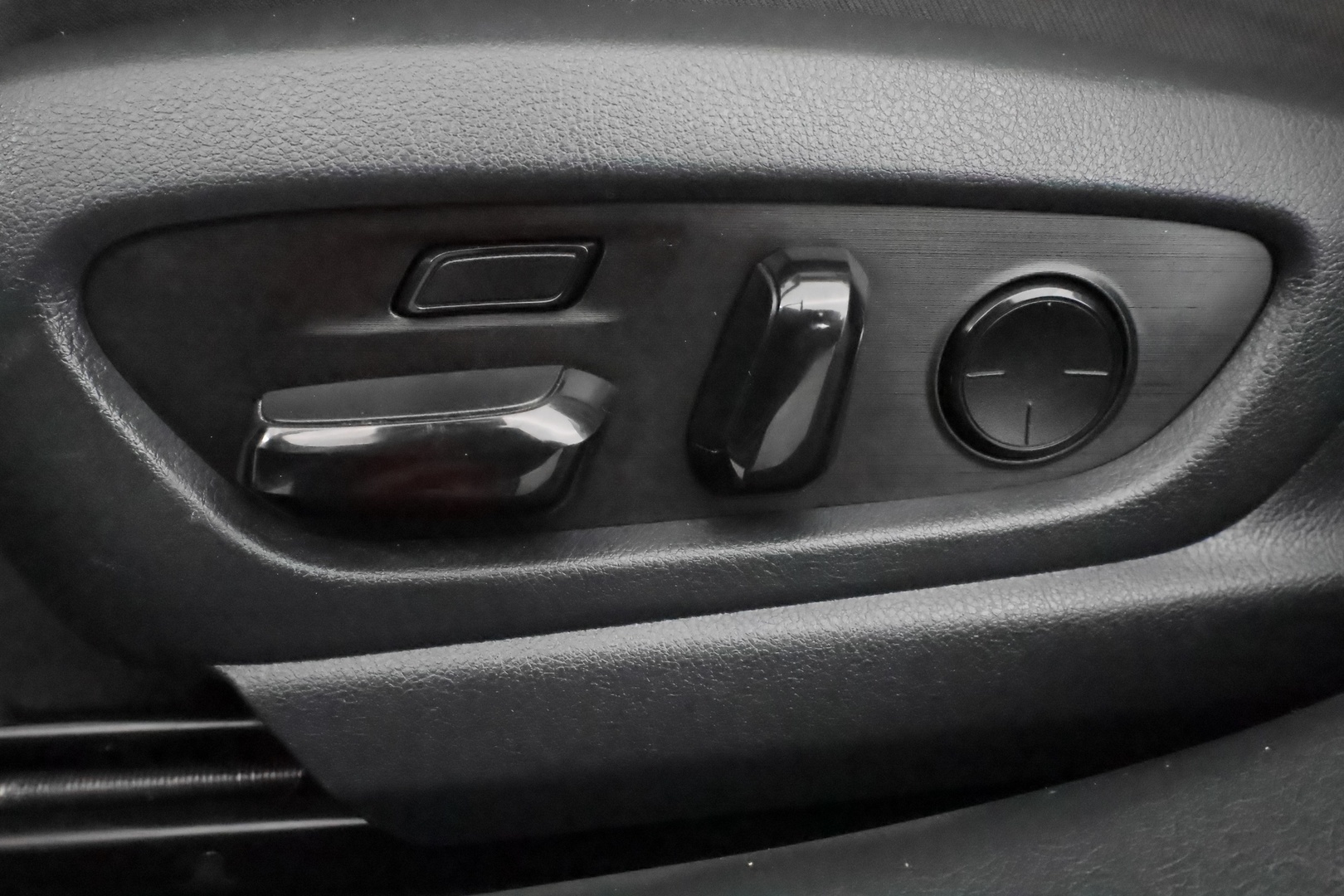LEXUS ES 2019
