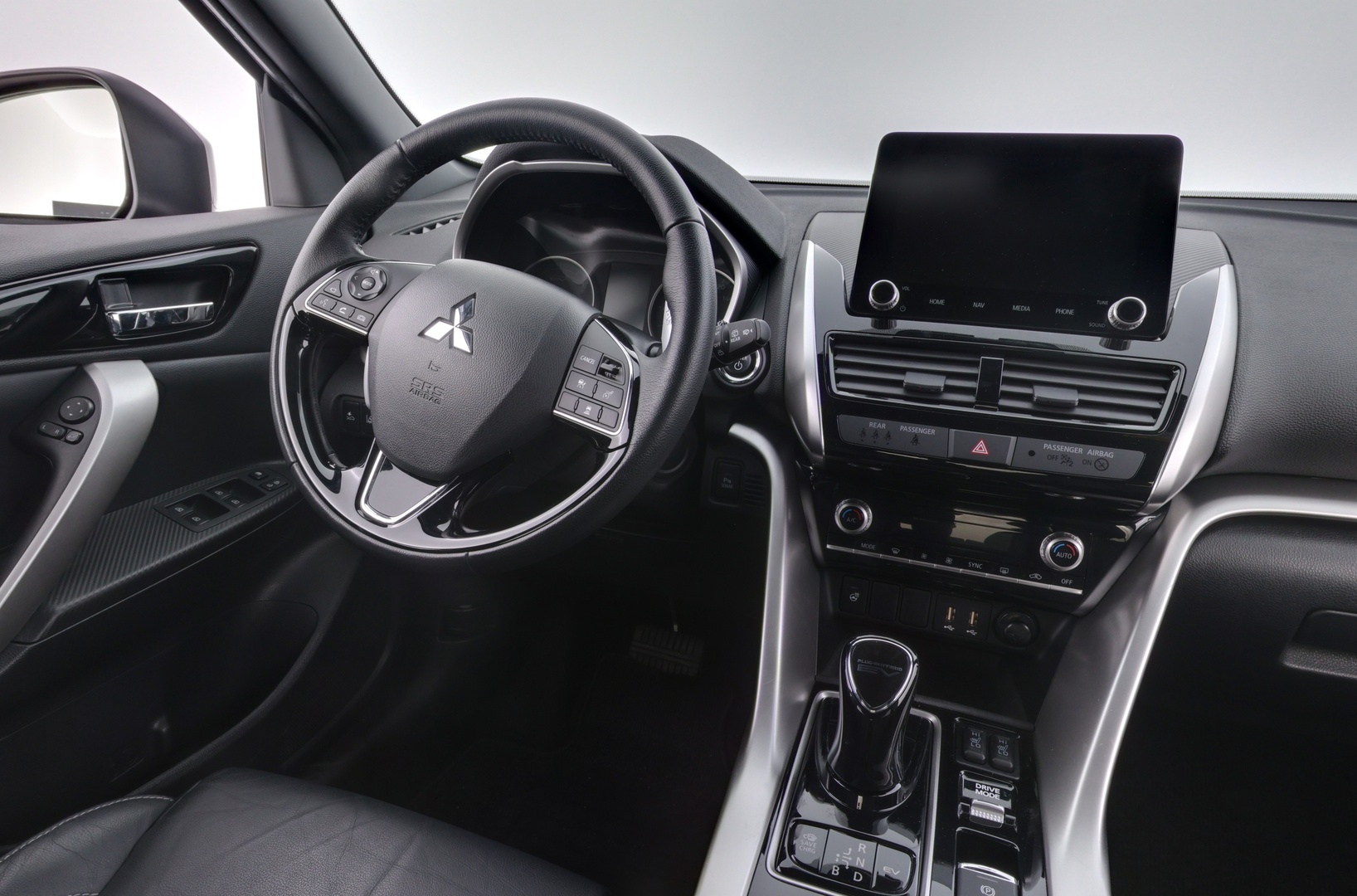 MITSUBISHI Eclipse 2022