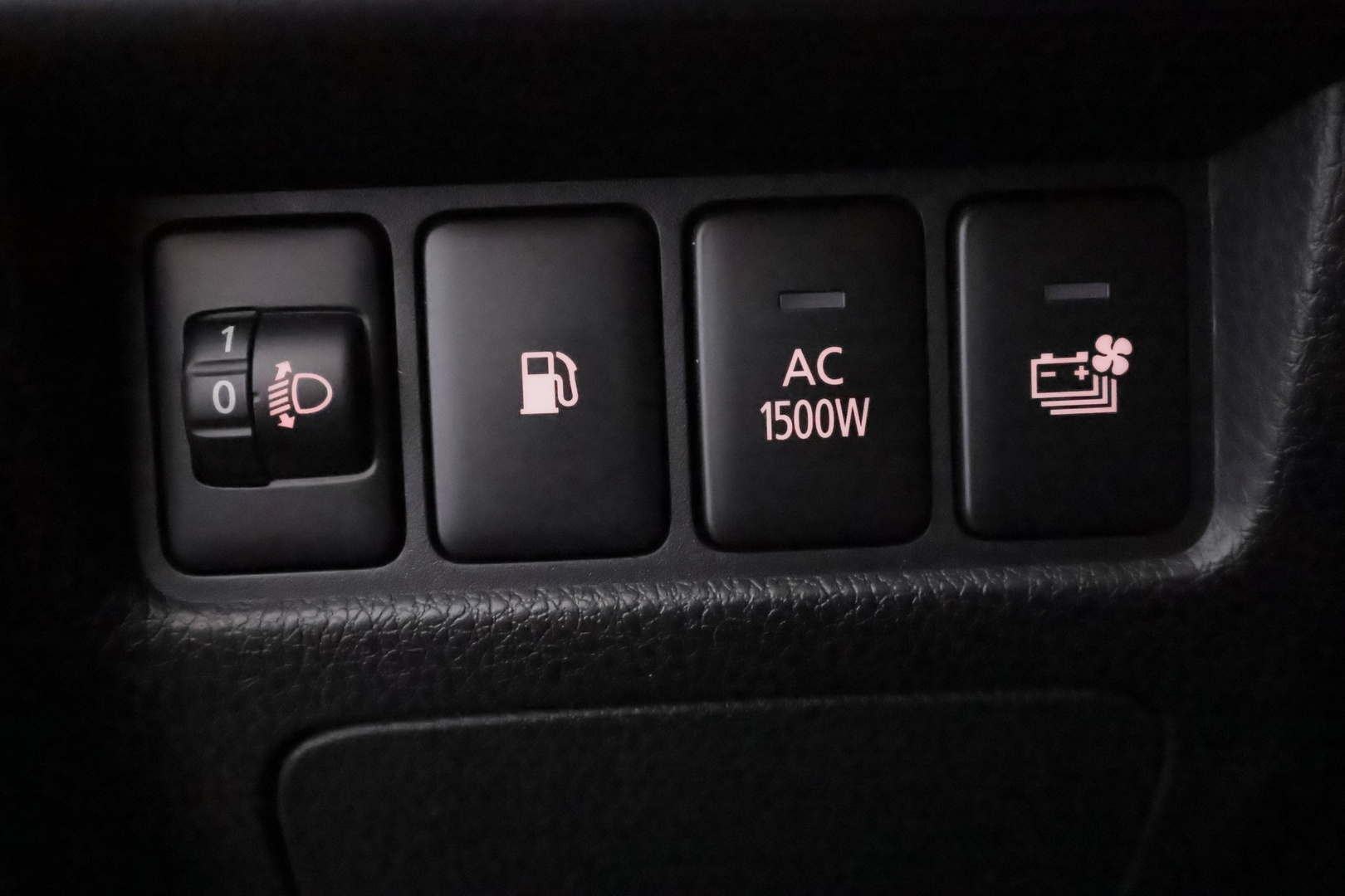 MITSUBISHI Eclipse 2022