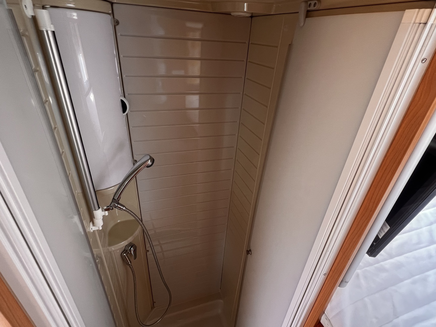 BÜRSTNER ARGOS A 747 2008