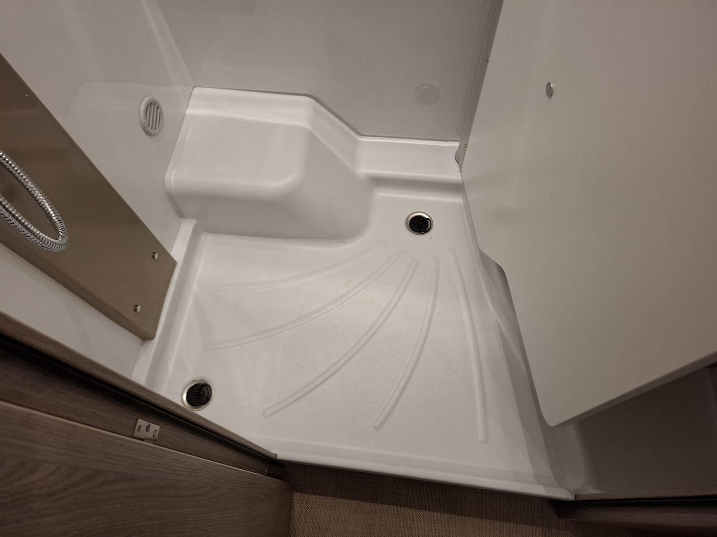 BÜRSTNER Lyseo Time T 690 G SkyLine Edition 2025 2025