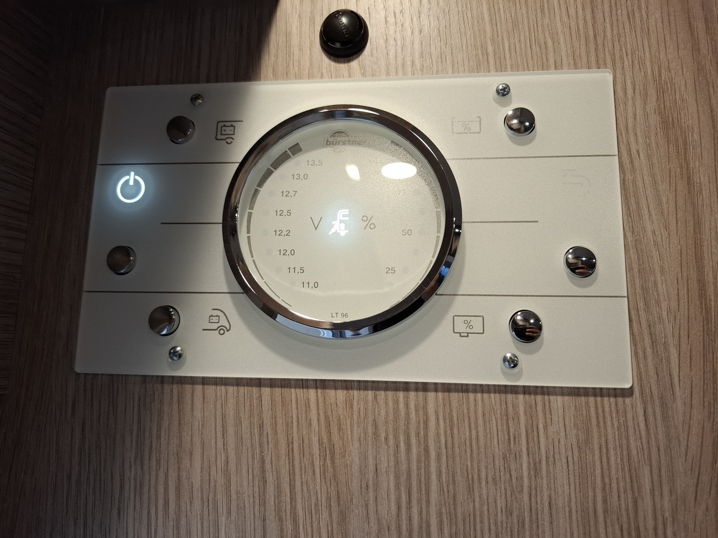 BÜRSTNER Lyseo Time T 690 G SkyLine Edition 2025 2025