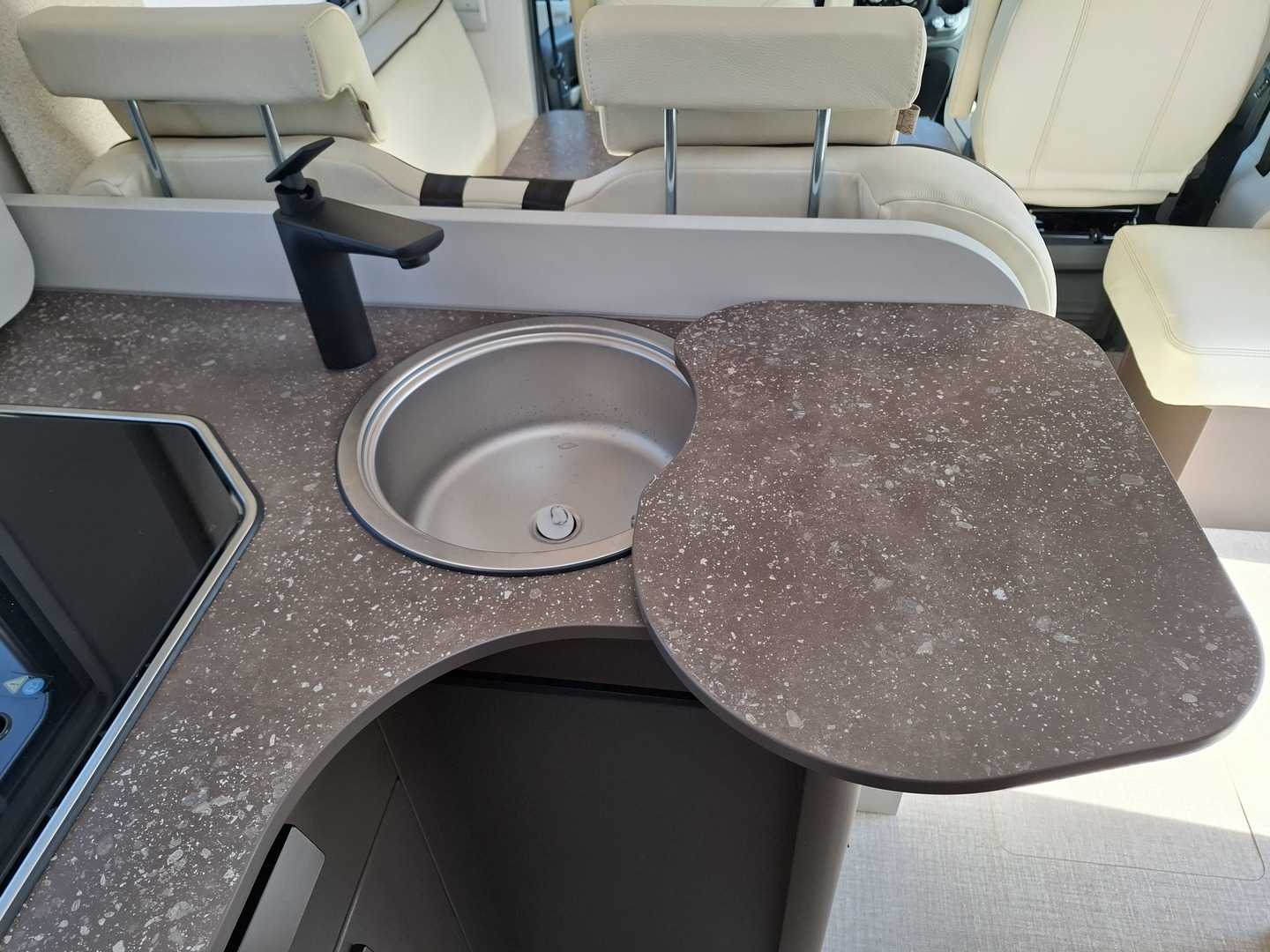 BÜRSTNER B66 LYSEO TD 690 G 2026