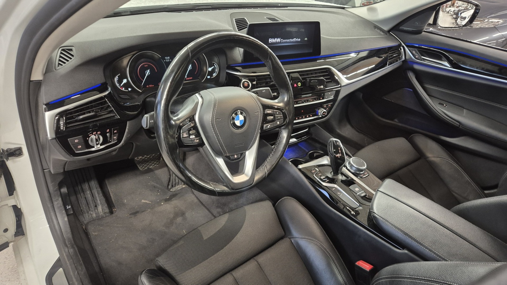 BMW 530 2019