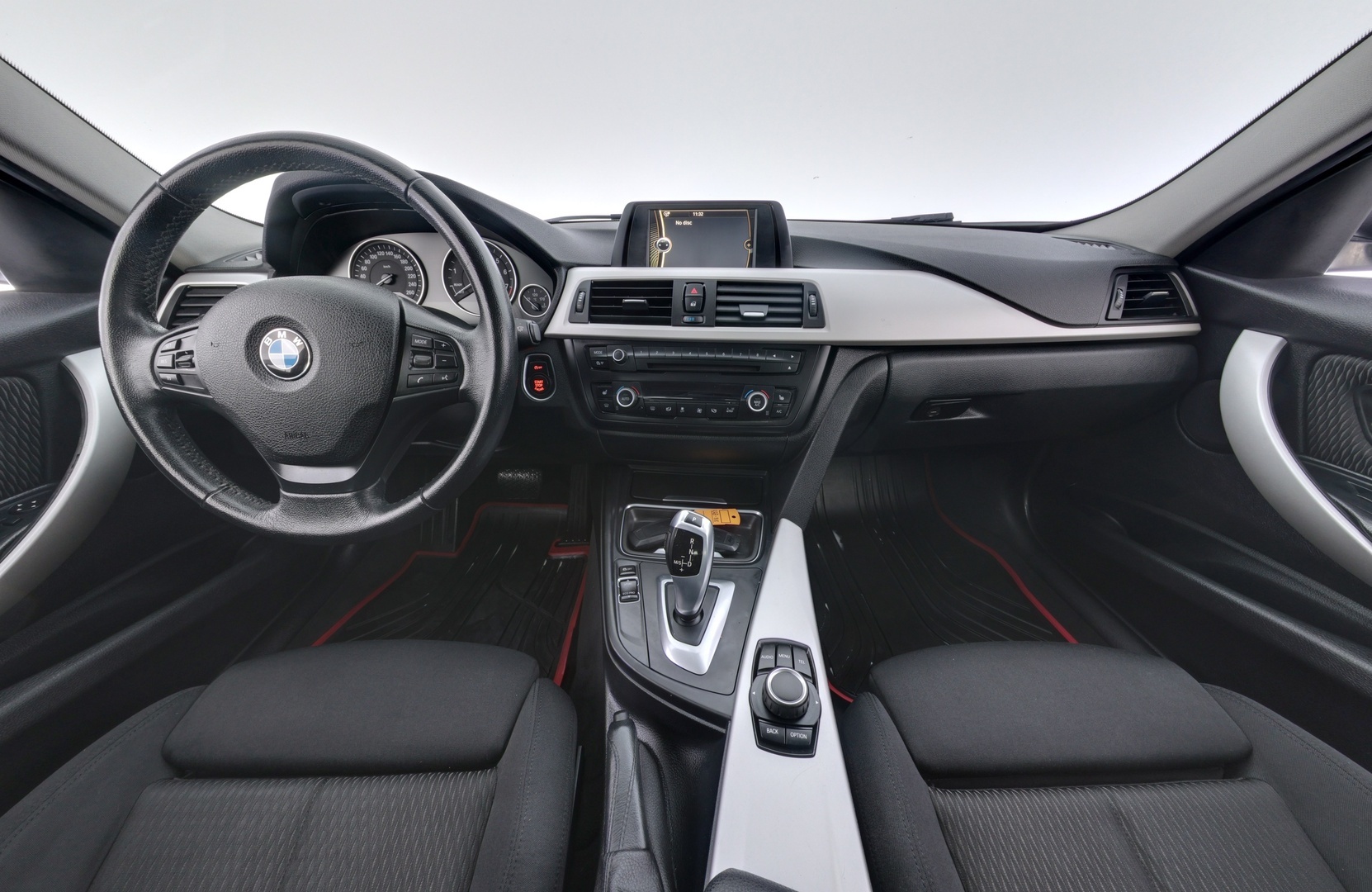 BMW 320 2013