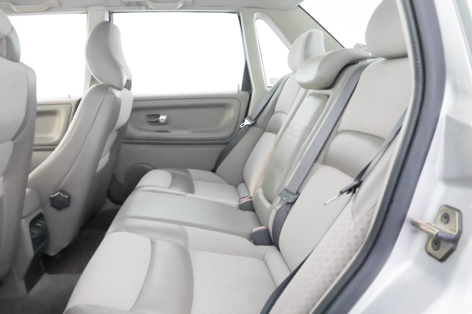 VOLVO S70 2000