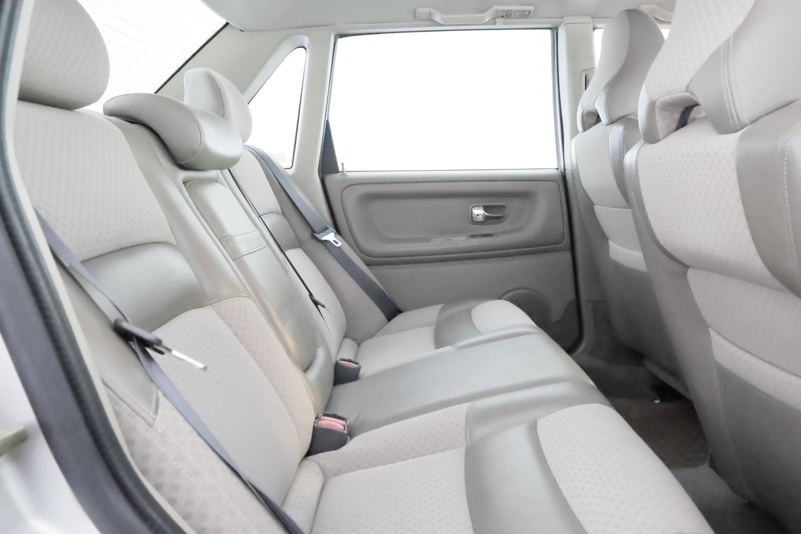 VOLVO S70 2000