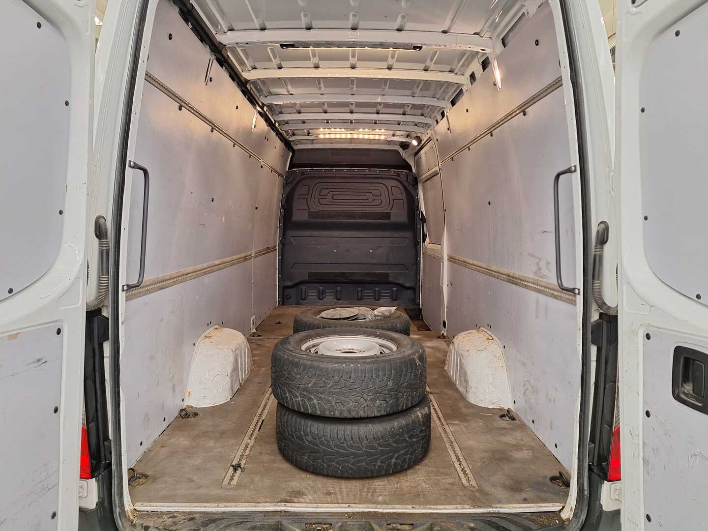 MERCEDES-BENZ Sprinter 2019