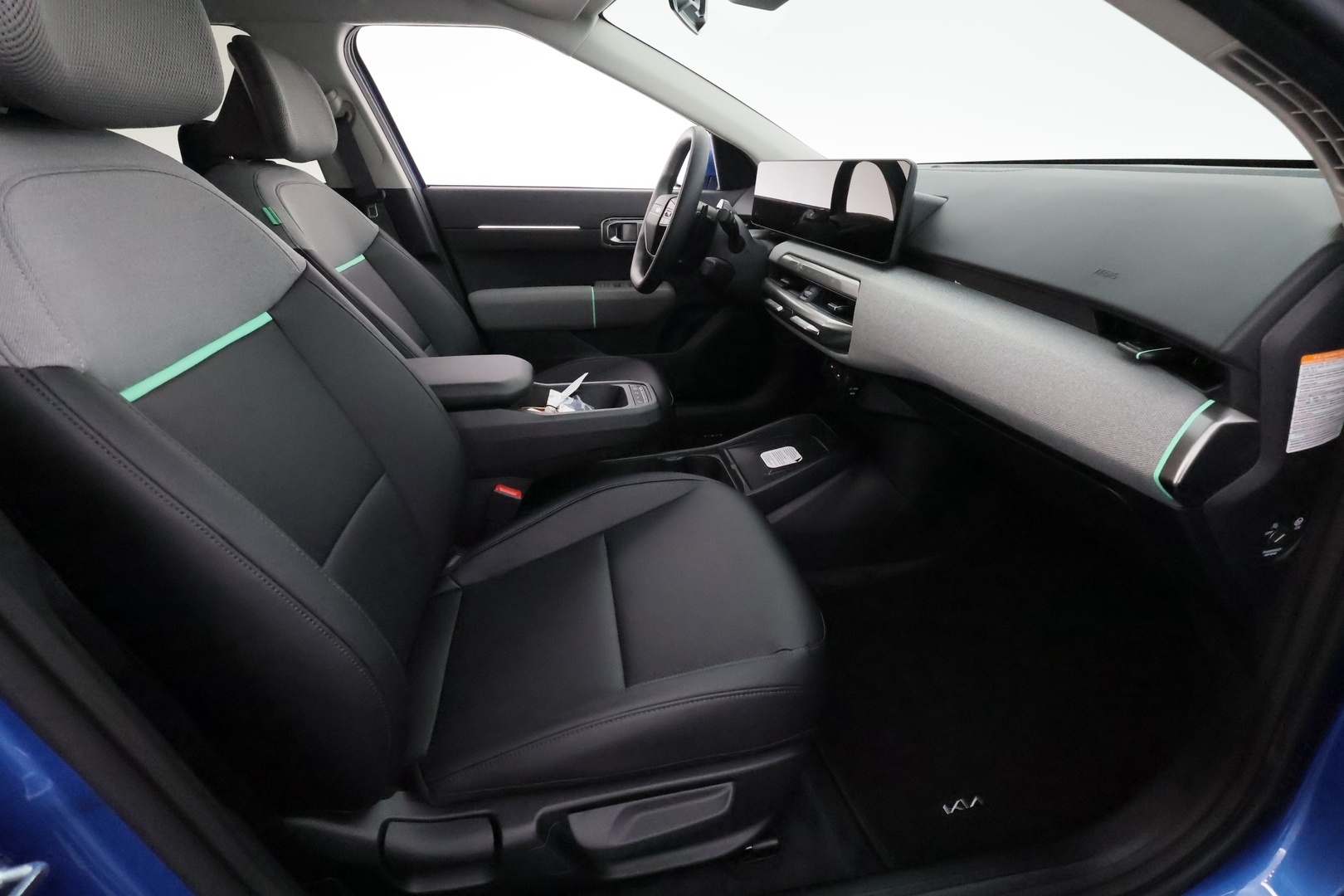 KIA EV4 2025