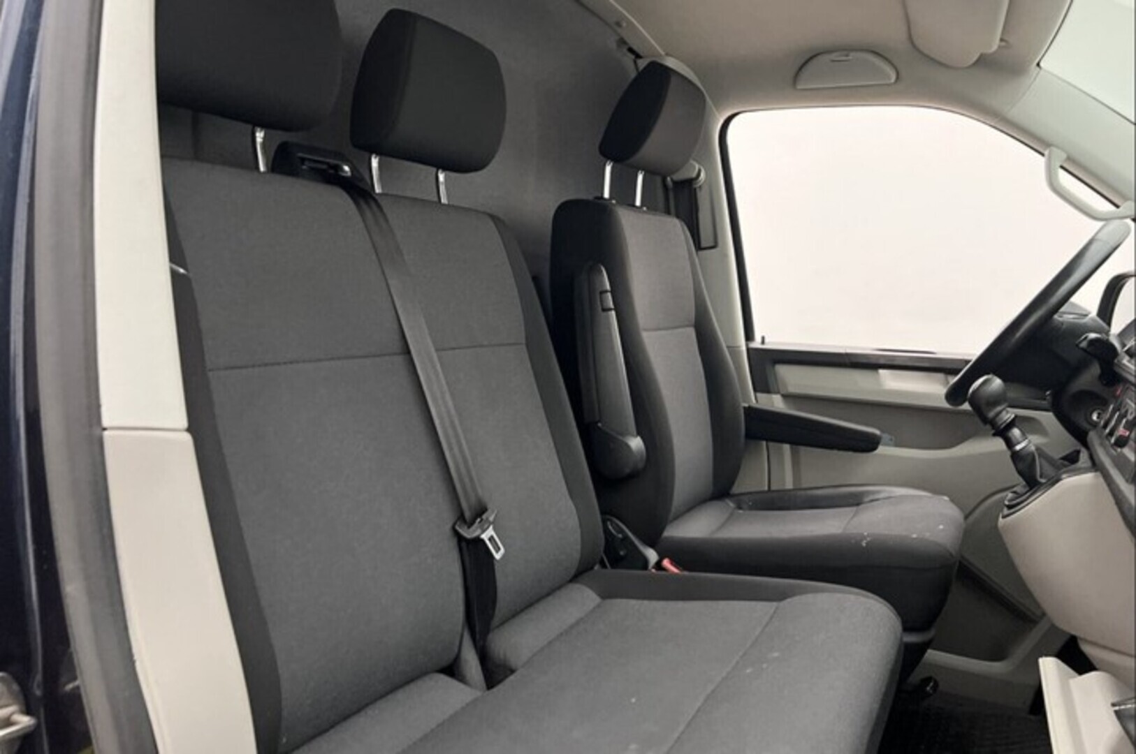 VOLKSWAGEN Transporter 2018