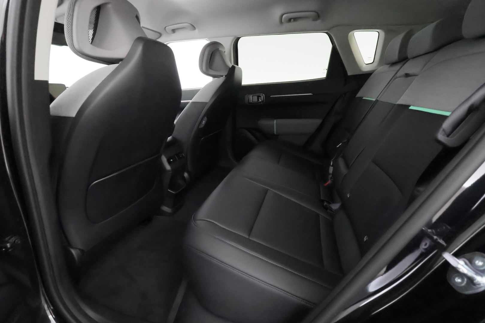 KIA EV4 2026