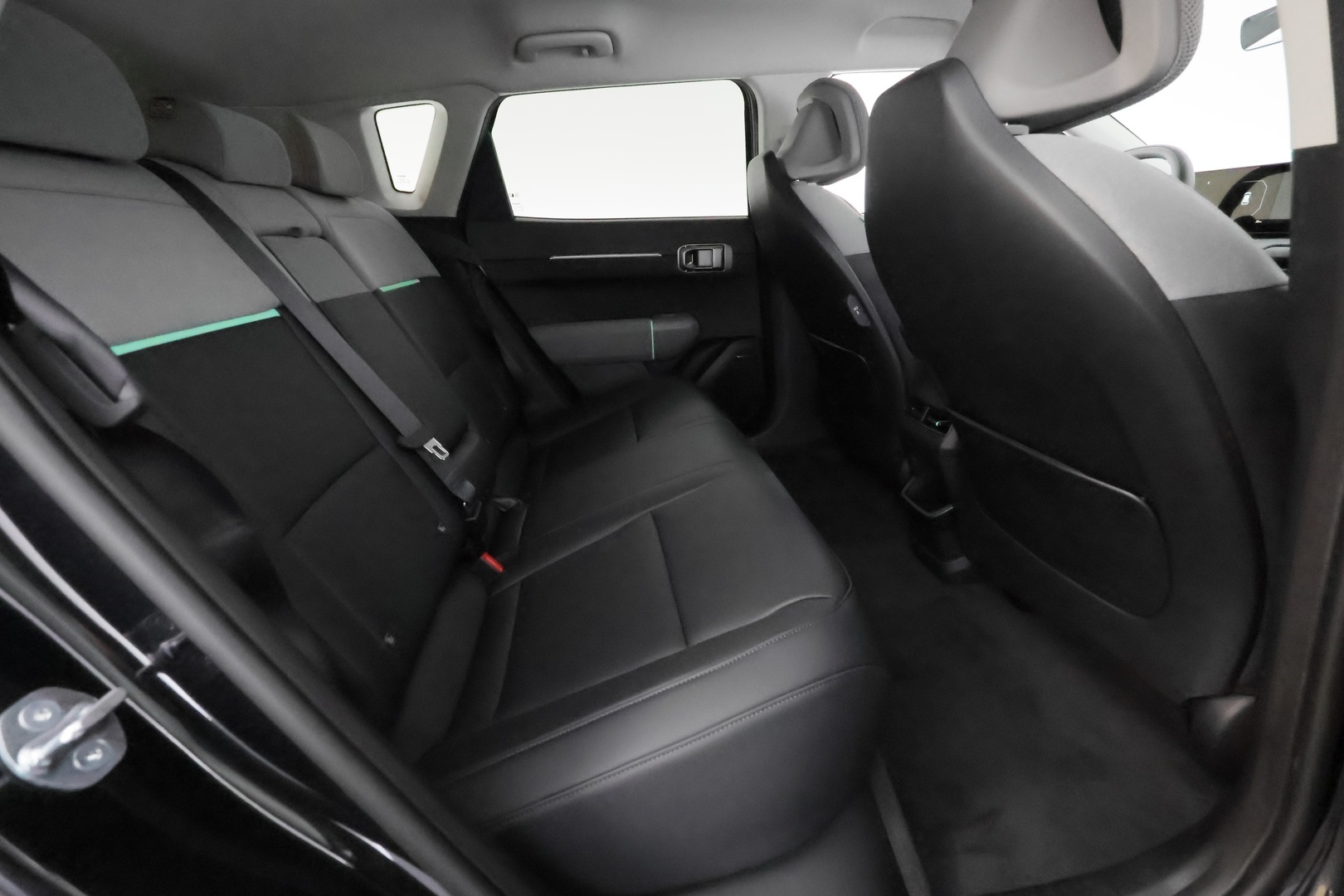 KIA EV4 2026