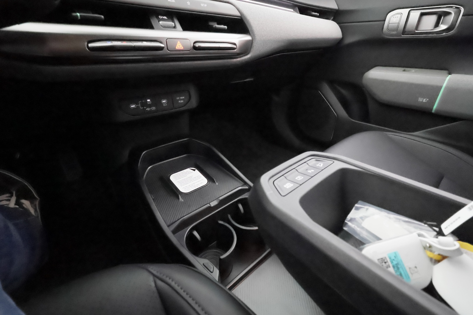 KIA EV4 2026