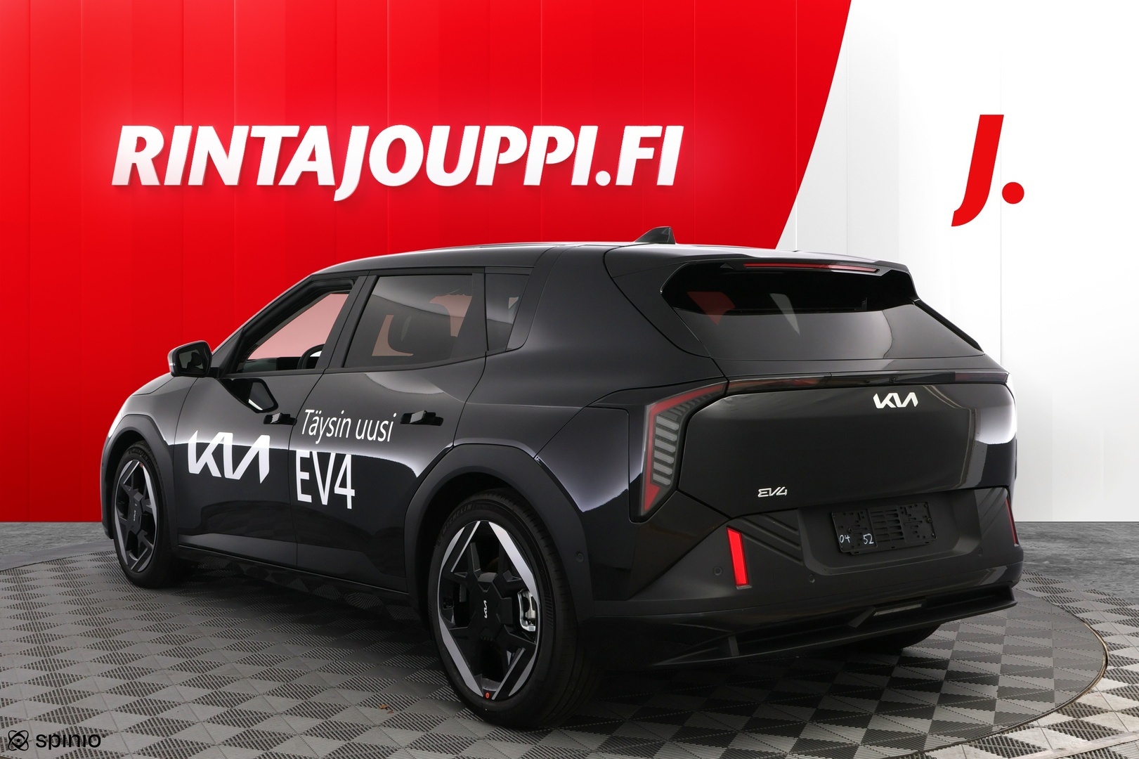 KIA EV4 2026