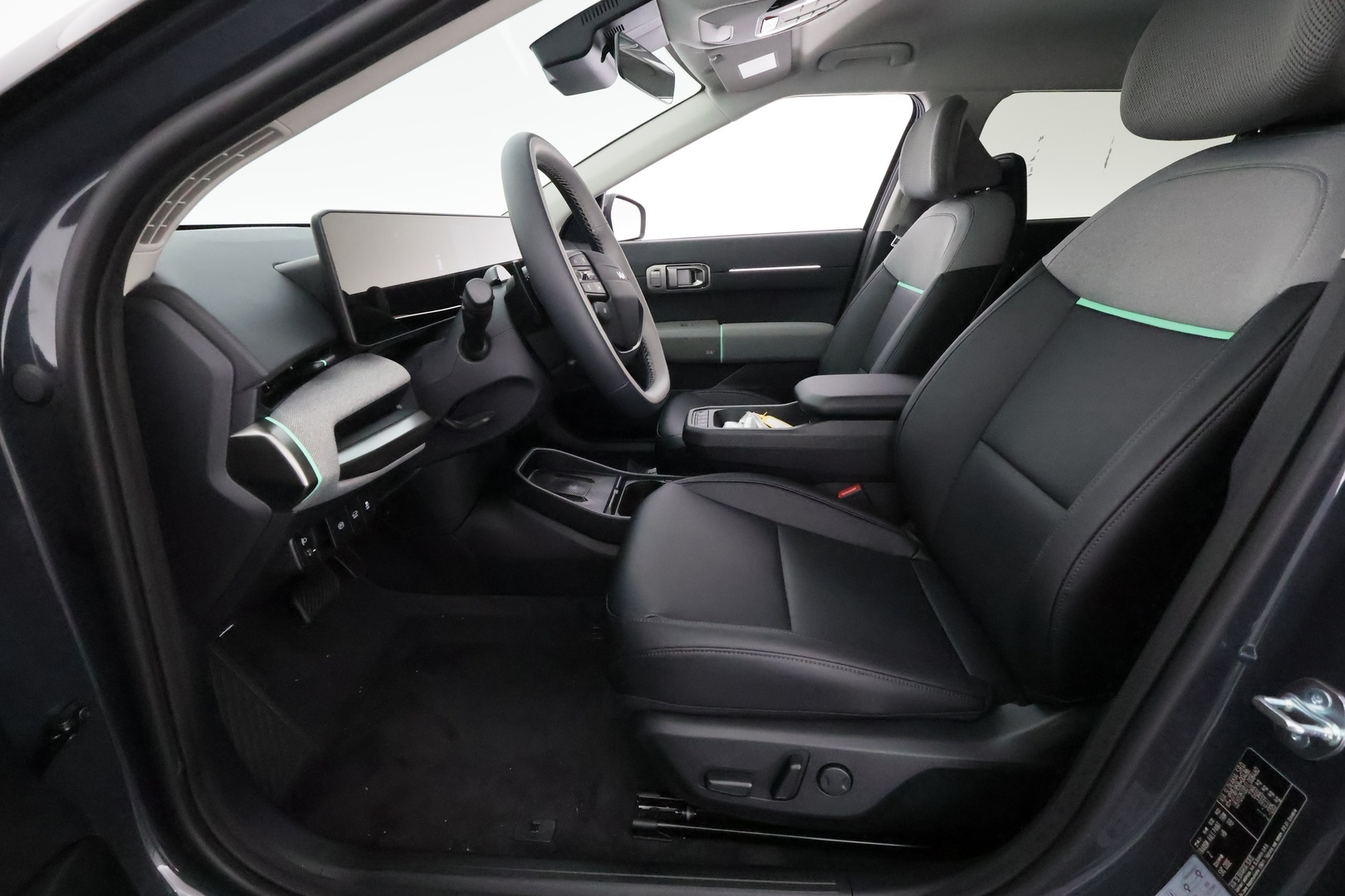 KIA EV4 2026