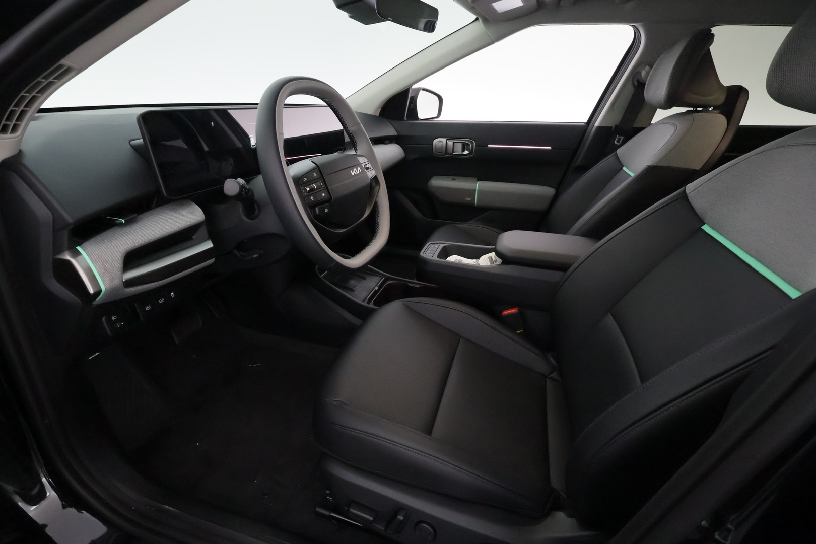 KIA EV4 2026