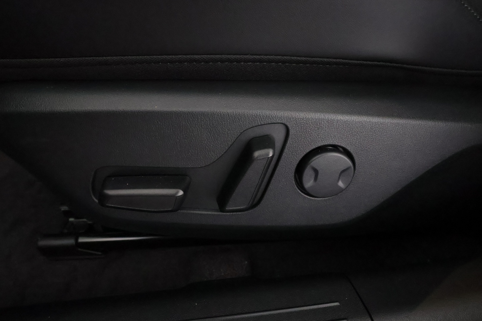 KIA EV4 2026