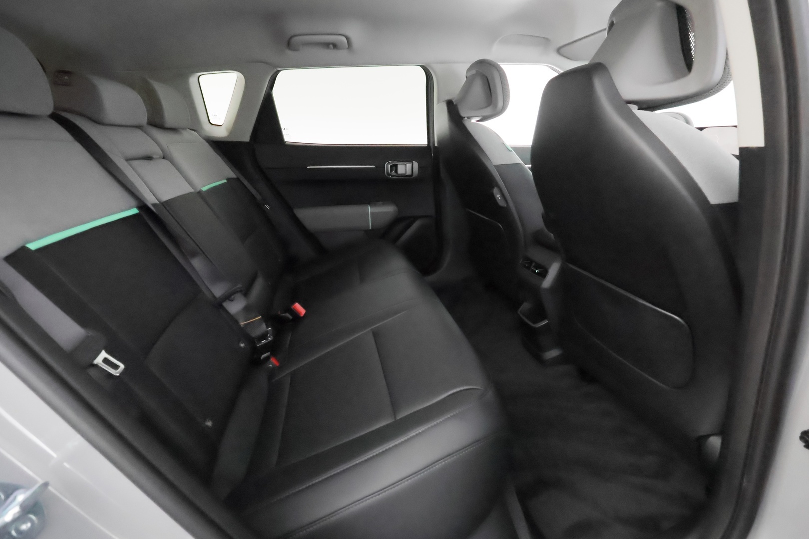 KIA EV4 2026