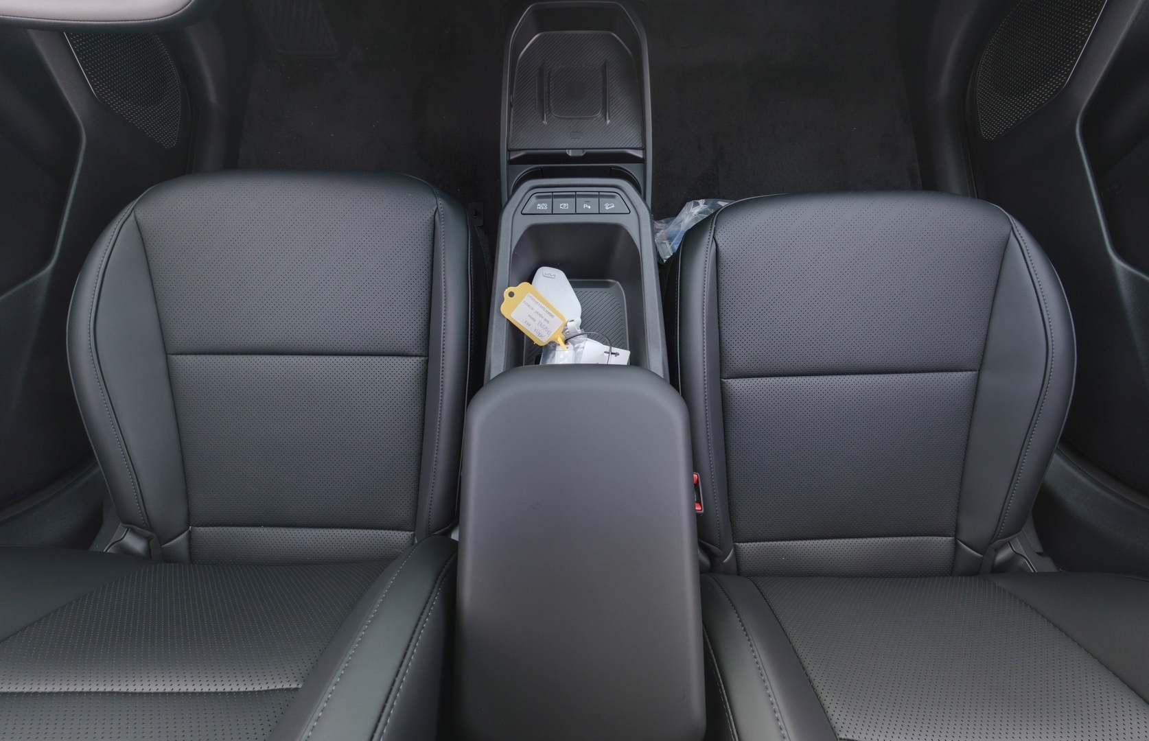 KIA EV4 2026