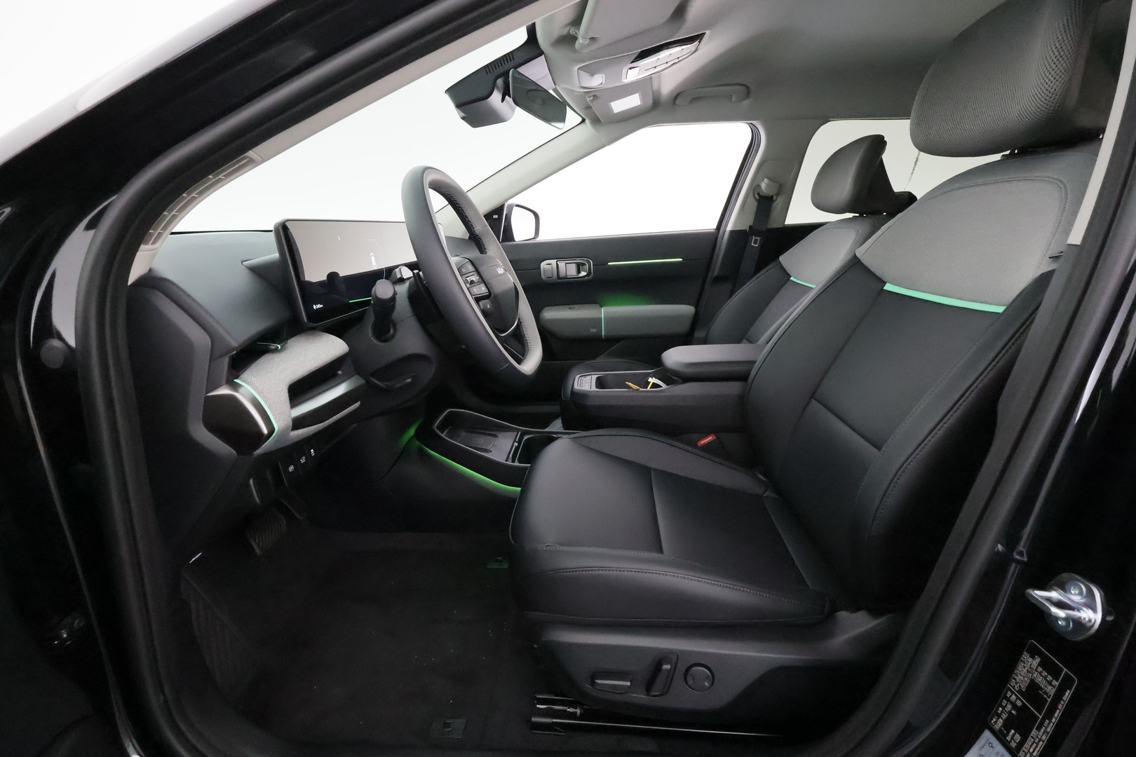 KIA EV4 2026